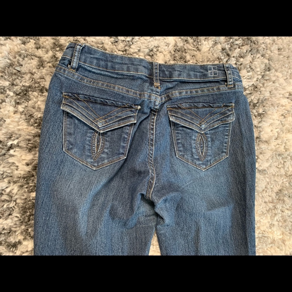 Salt Works Med Rise Bootcut Jeans Size 8P - Picture 4 of 17